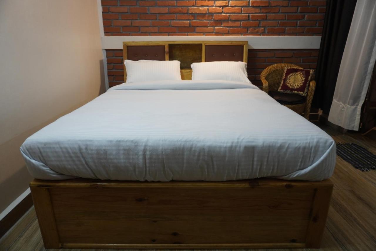 Dorsen Homestay Shillong Buitenkant foto
